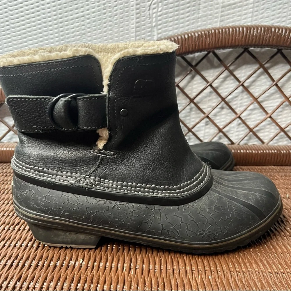 Sorel Snow/Mud Rubber-Leather adjustable Boots Size 12